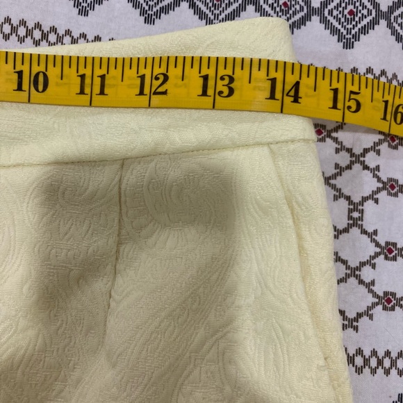 Banana Republic yellow skirt size 4 - Picture 6 of 10